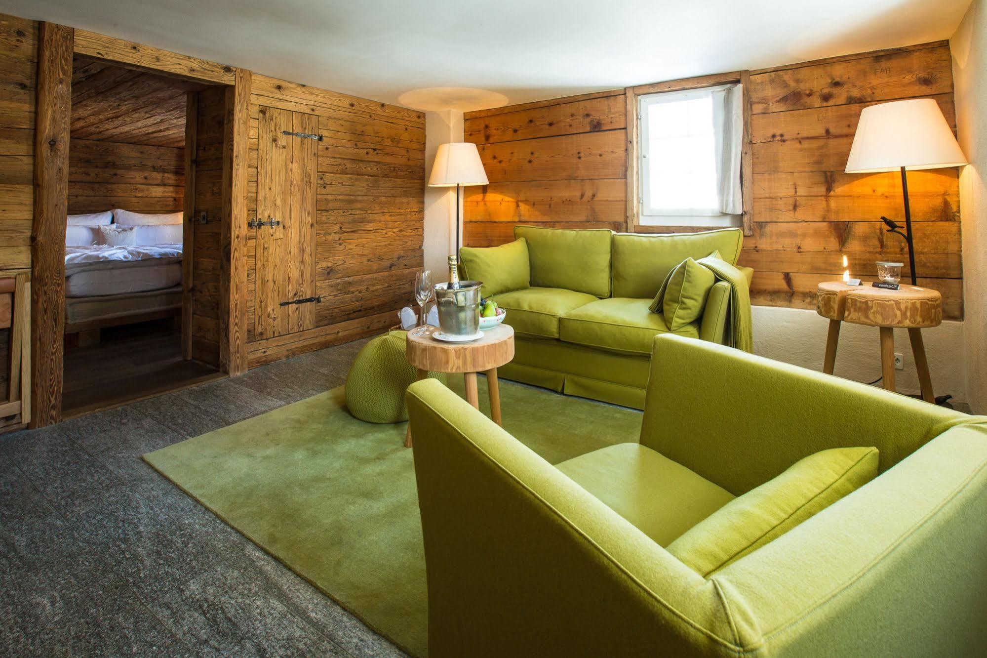Maiensaesshotel Guarda Val Lenzerheide Exterior photo
