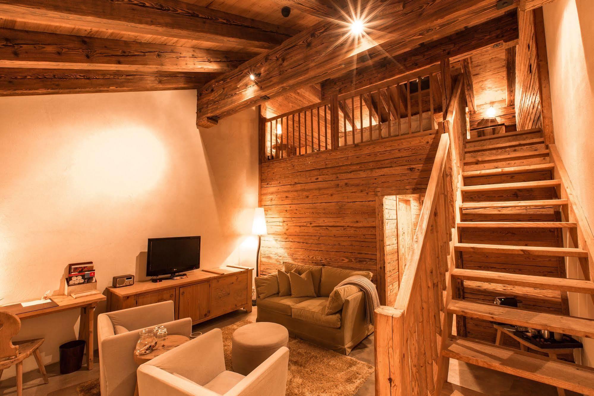 Maiensaesshotel Guarda Val Lenzerheide Exterior photo